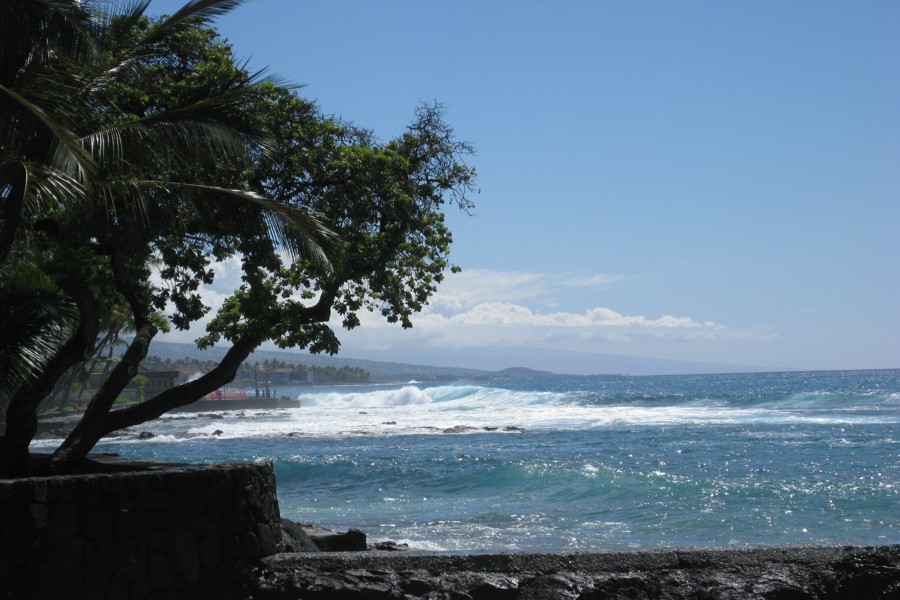 ../image/kona seawall 3.jpg